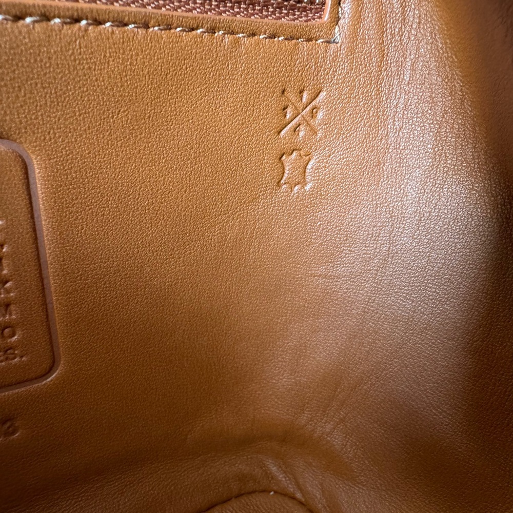 Coach Crystal Signature Jacquard Kisslock 16 Frame Bag - Picture 13 of 17